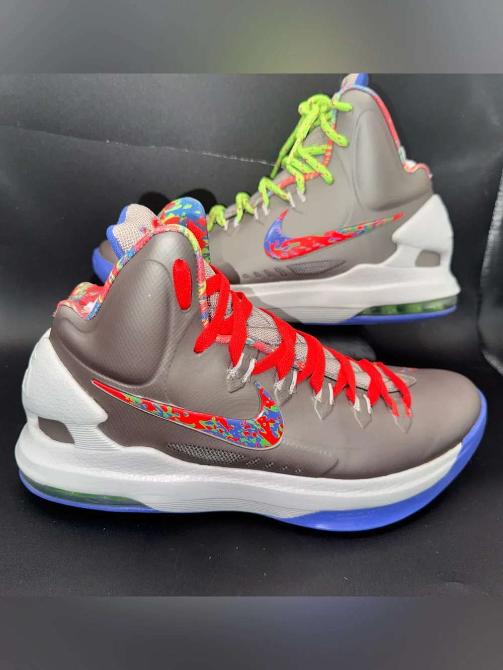 Nike video included